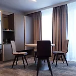 Hotel Pod Jedlami 3*