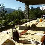 Hotel Pod Jedlami 3*
