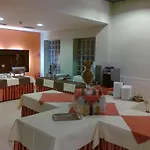 Hotel Pod Jedlami 3*