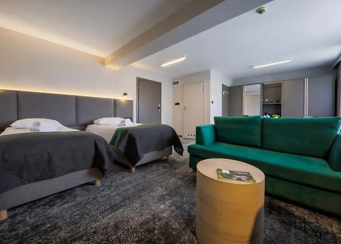 Pod Jedlami Hotel 3*